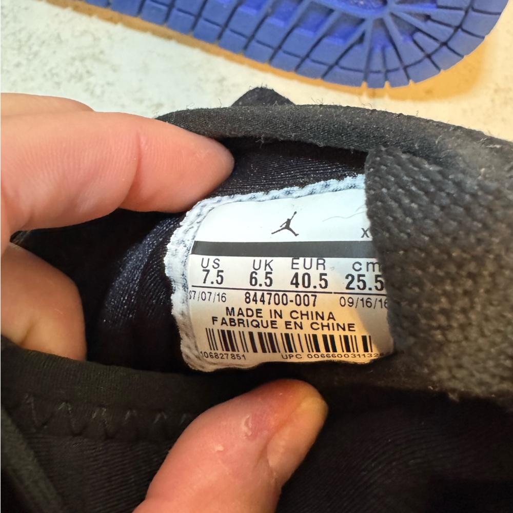 Nike Air‎ Jordan 1 Ultra High 'Royal', 7.5 - Picture 8 of 8